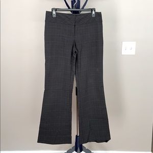 Mandee brand women’s pants. Size 7.